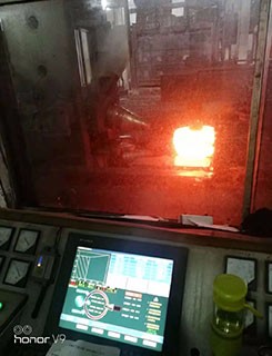 آلیاژ و فولاد ضد زنگ کارخانه حلقه تقلبی قطر بزرگ کربن 2