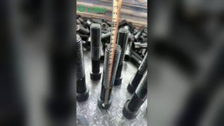 پیچ، مهره و شیم استحکام بالا TOBO با هم ارسال می شود