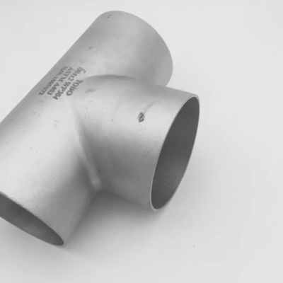 Carbon Steel And Stainless Steel Pipe Fittings  Butt Welded Seamless Straight Equal Cross Tee For Industry